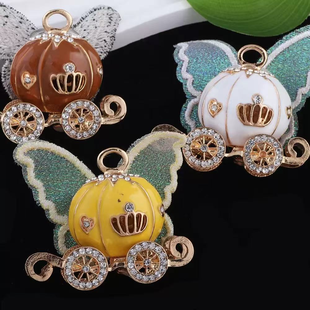 NEW【B311】Lace winged pumpkin cart