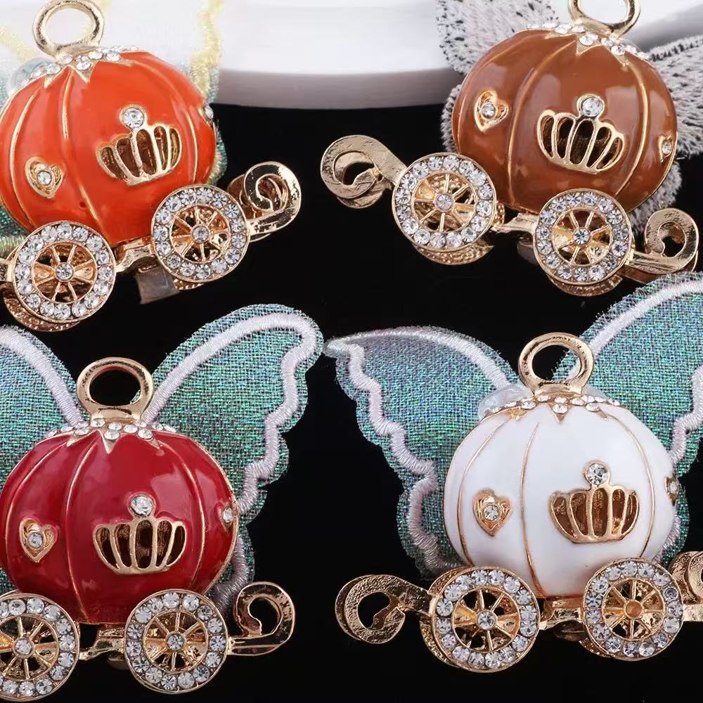 NEW【B311】Lace winged pumpkin cart