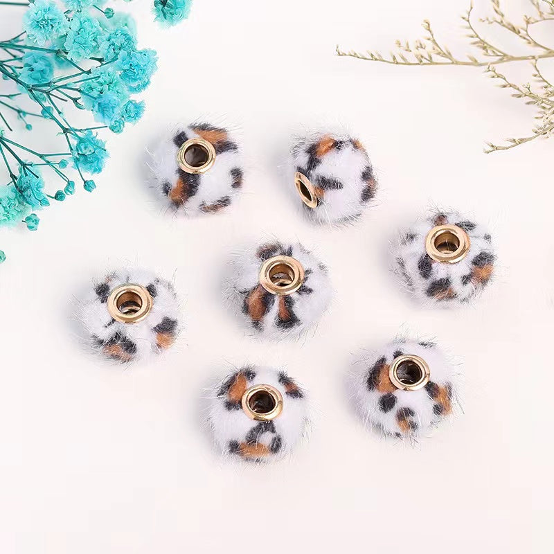 NEW【B197】Plush beads(15mm)