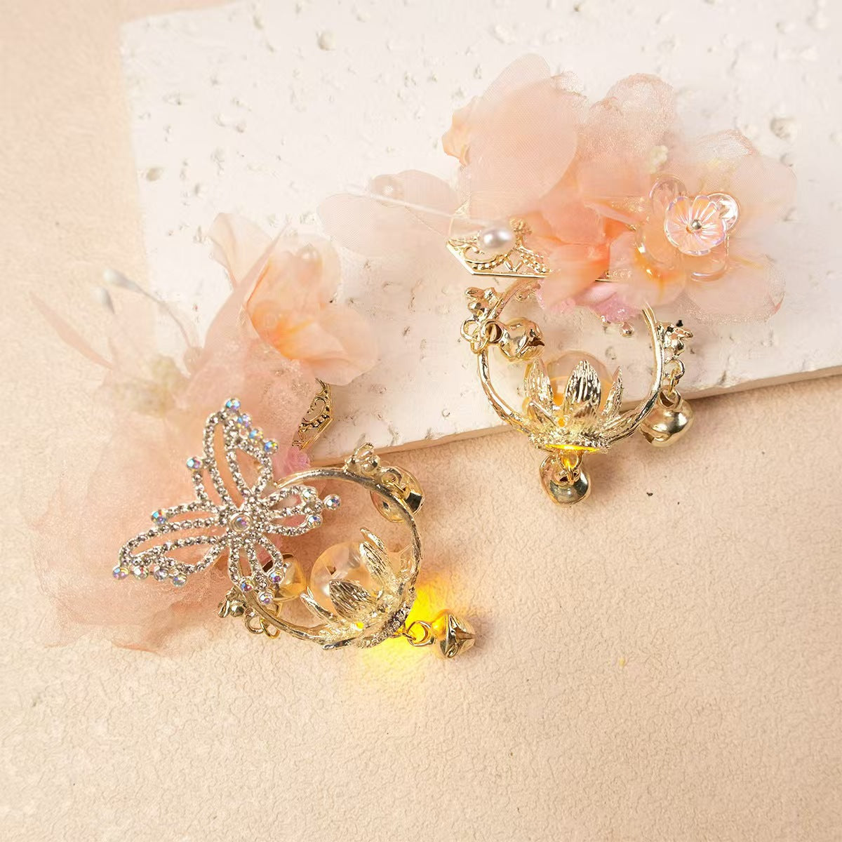 NEW【B241】Lantern Flower Butterfly